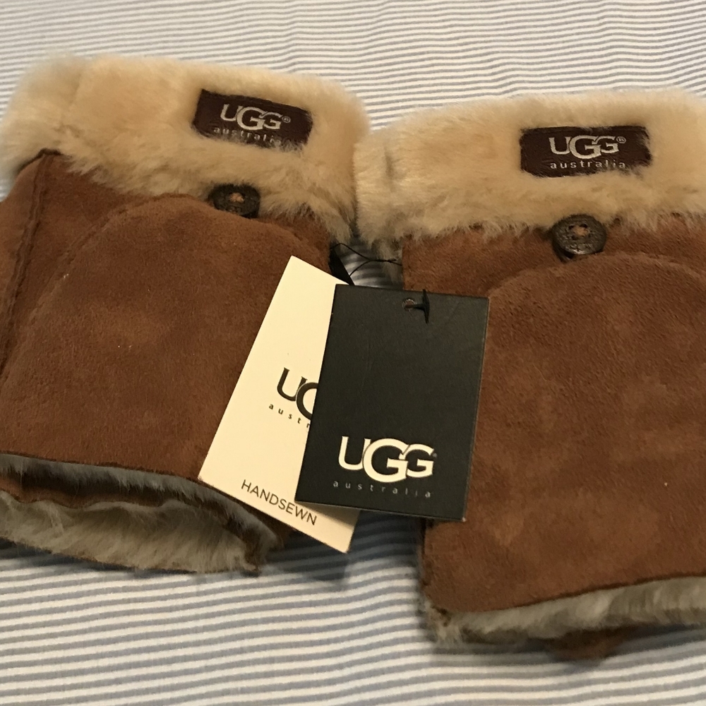 Ugg Mittens